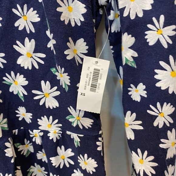 Old Navy Blue Ditsy Floral Dress - Picture 5 of 10